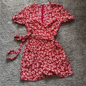 Madewell red & white daisy romper, size 10